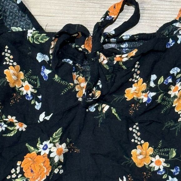 Urban Outfitters Rosalind Puff Sleeve Top Women’s Small - Picture 4 of 4